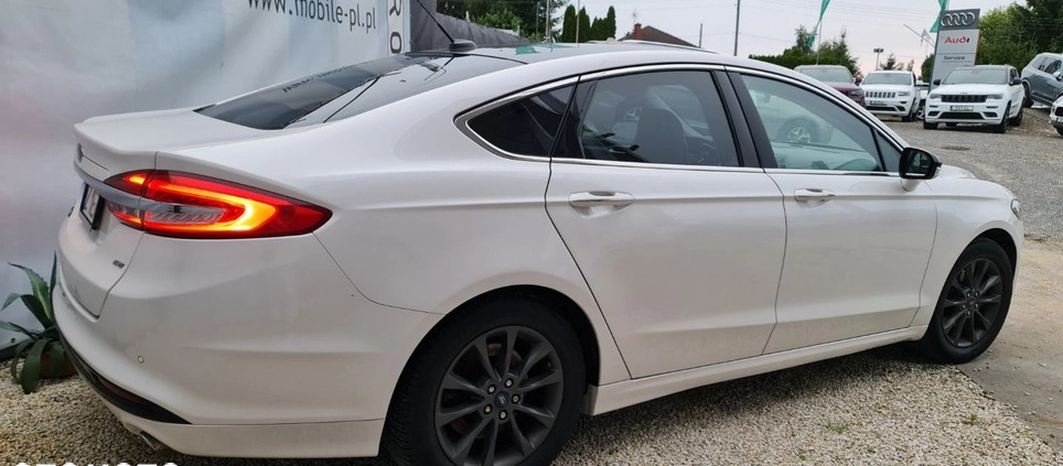 Ford Fusion cena 79900 przebieg: 130750, rok produkcji 2017 z Września małe 781